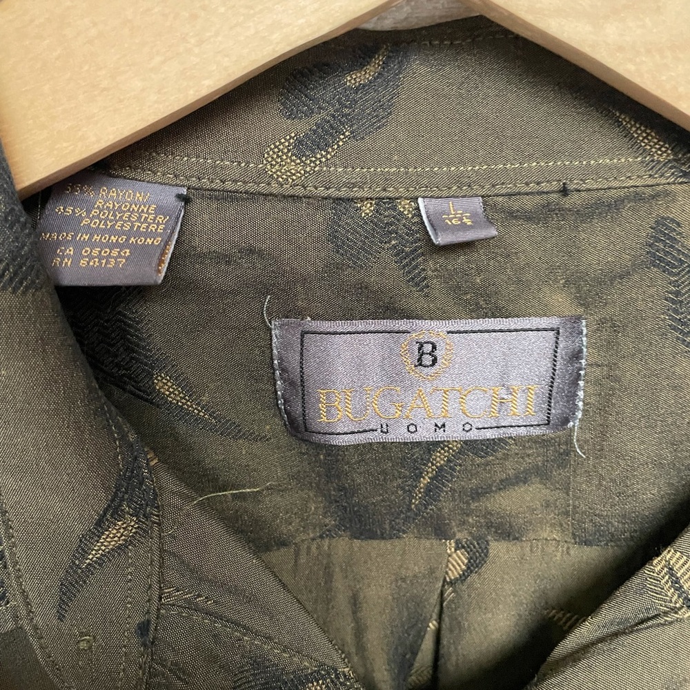| Bugatchi | Button Down. Size L (16.5). - image 2